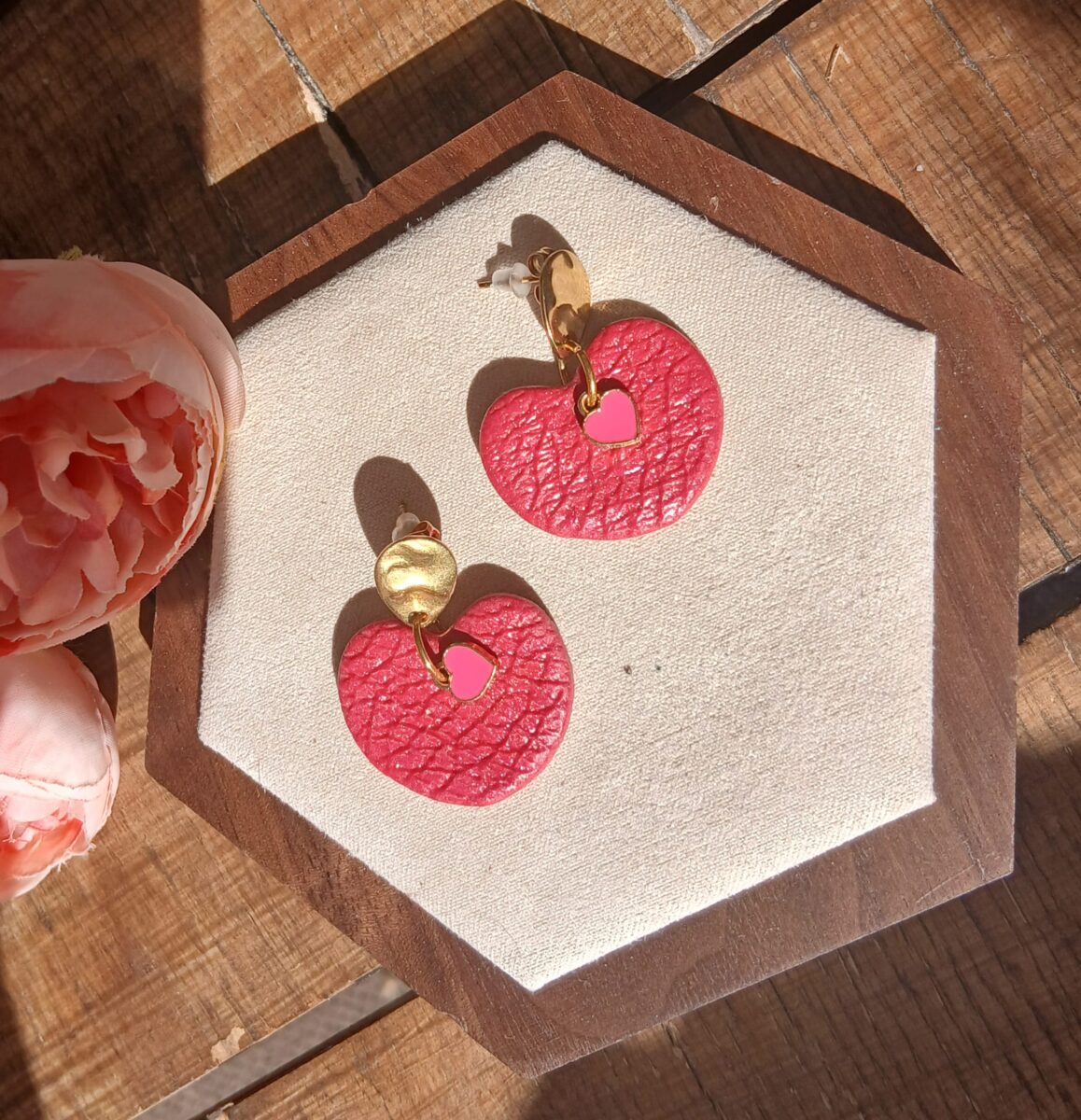 20260325_104647 Les Coralies — Boucles d’oreilles coeurs