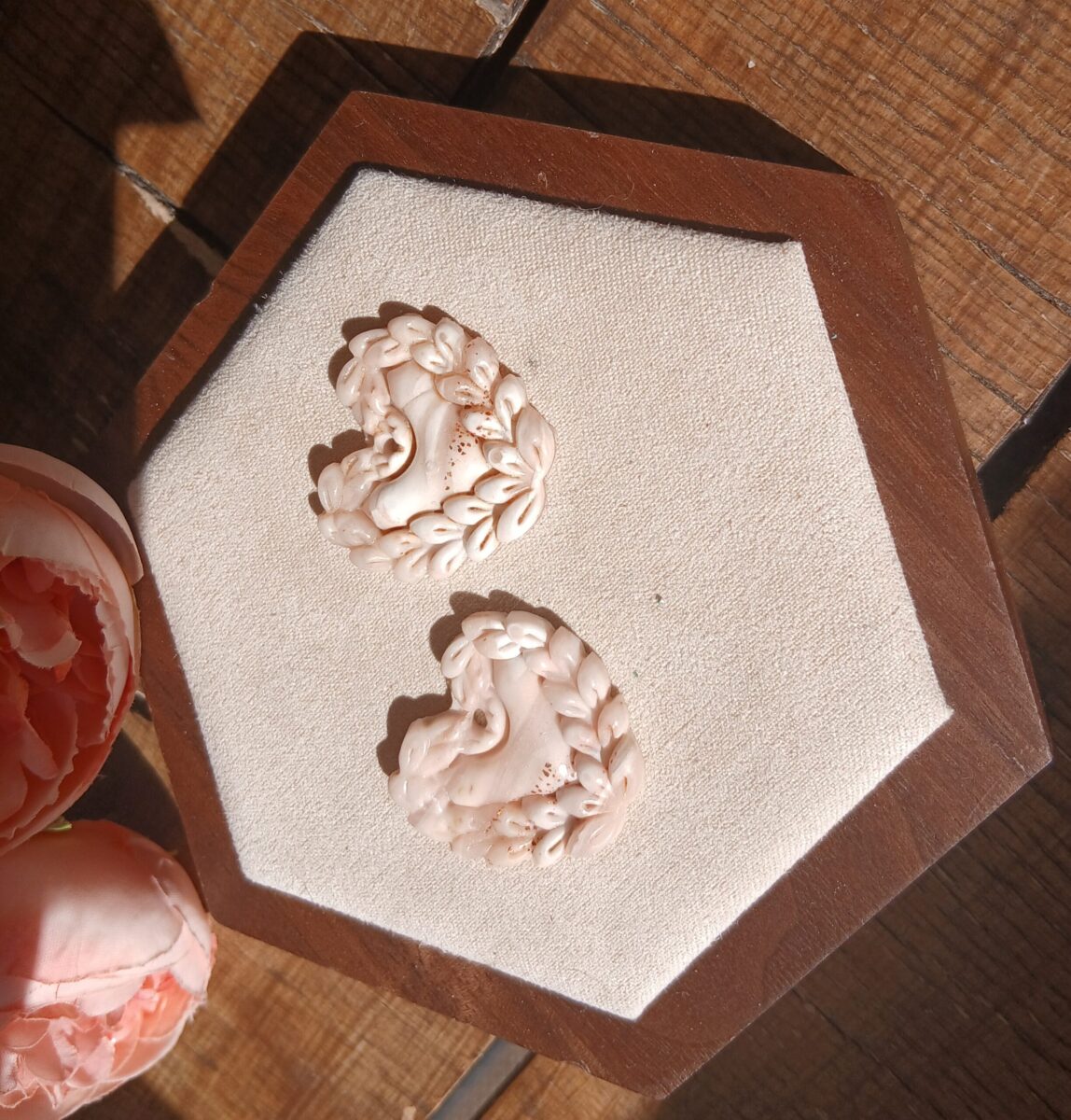 20260325_104848 Les Coralies — Boucles d’oreilles coeurs