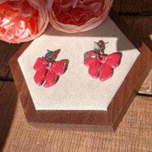 Les Claudines — Boucles d’oreilles nœud délicat