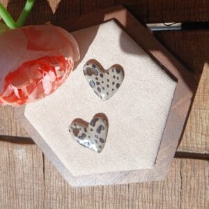 20260325_121808 Les Clarisses — Boucles d’oreilles cœur vibrant