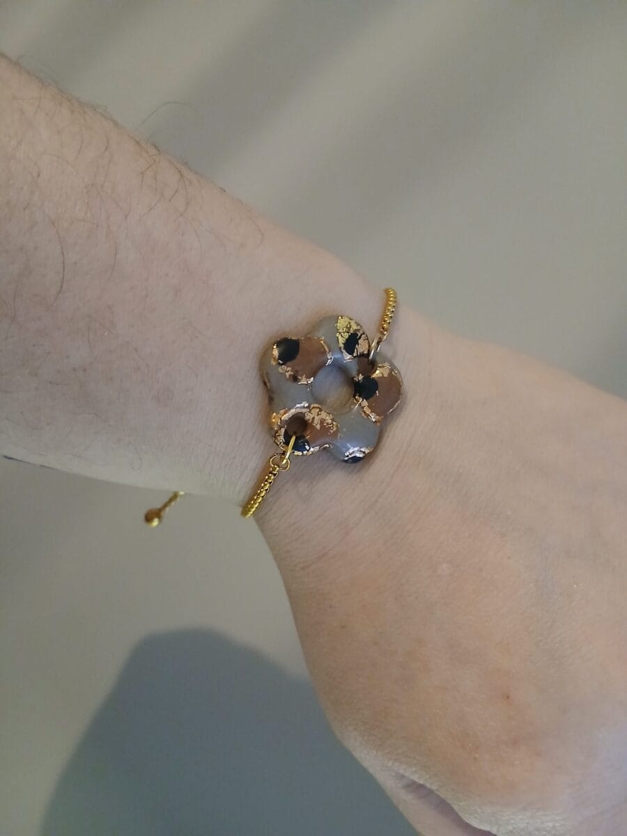 Bracelet - Eva la fleur au poignet