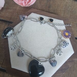 20260322_151513(1) Bracelet — à charm's déjà confectionné
