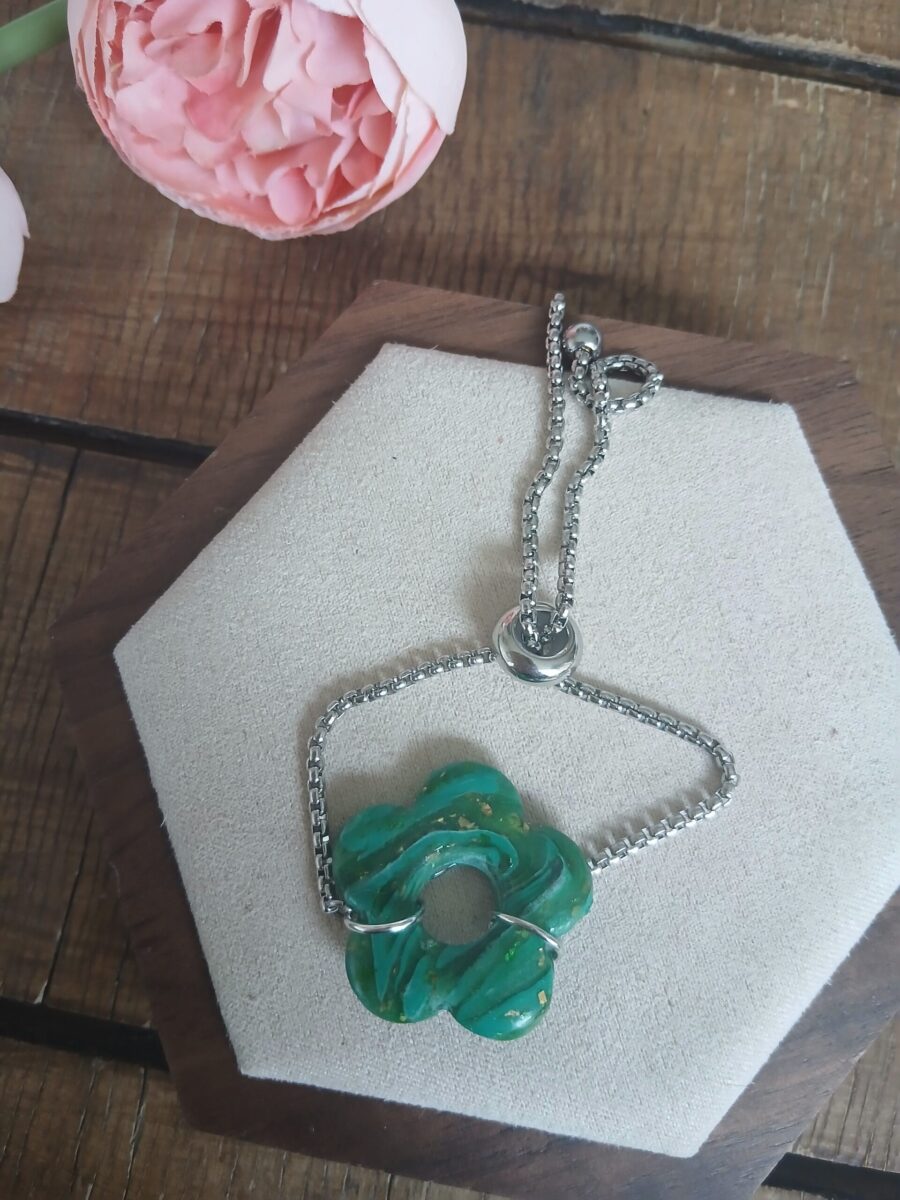 Bracelet - Eva la fleur au poignet