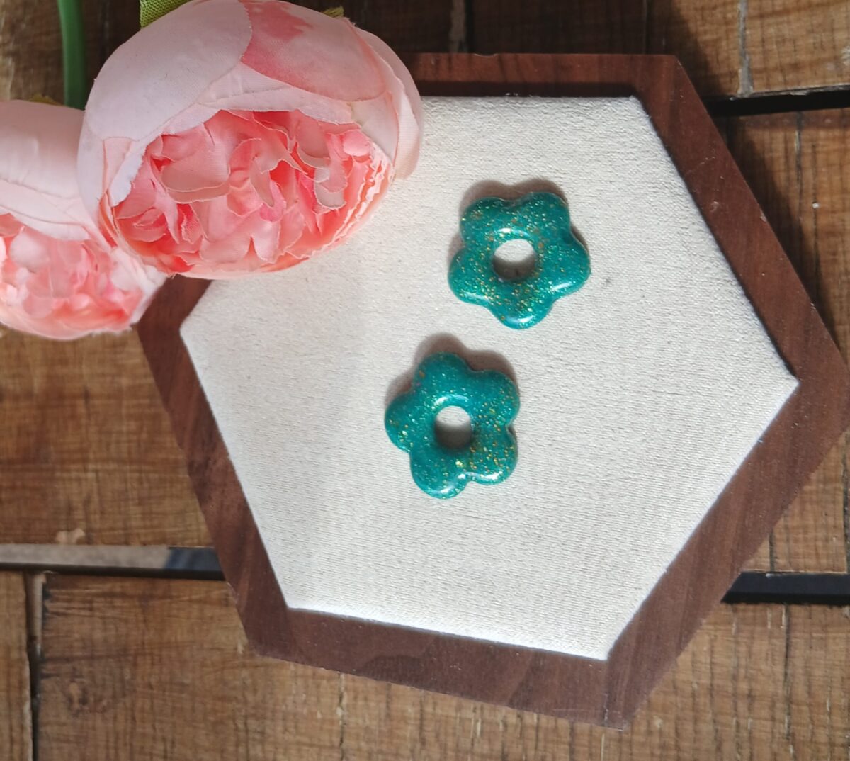 20260325_102609 Les Eva — Boucles d’oreilles Pampilles