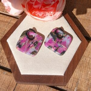 20260325_113901 Les Paulines — Boucles d’oreilles carrée