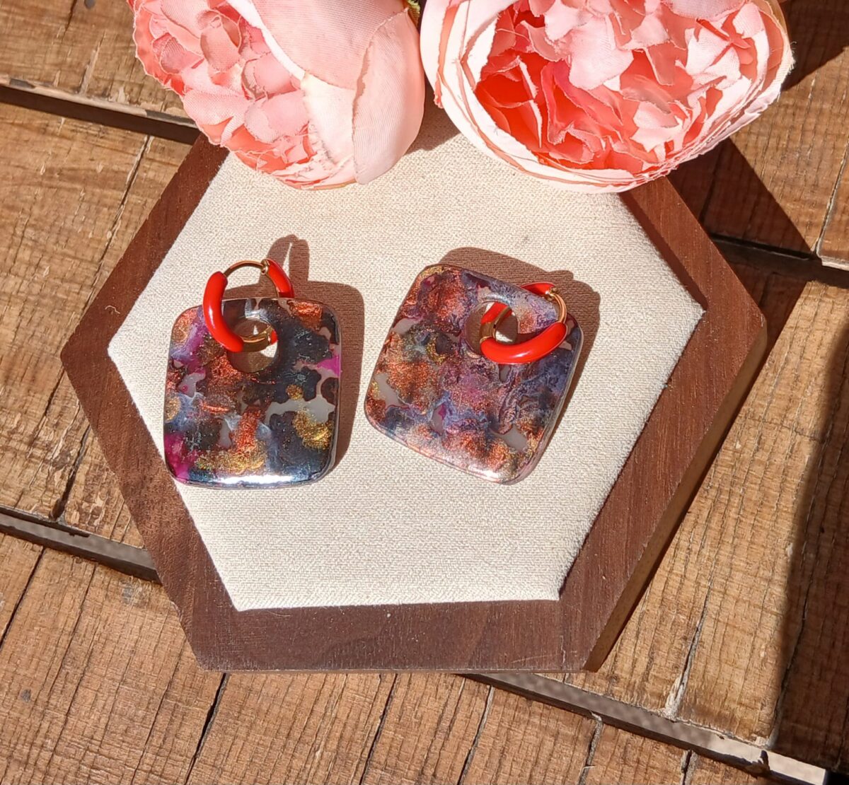 20260325_114206 Les Paulines — Boucles d’oreilles carrée