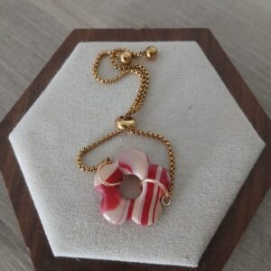 Bracelet - Eva la fleur au poignet