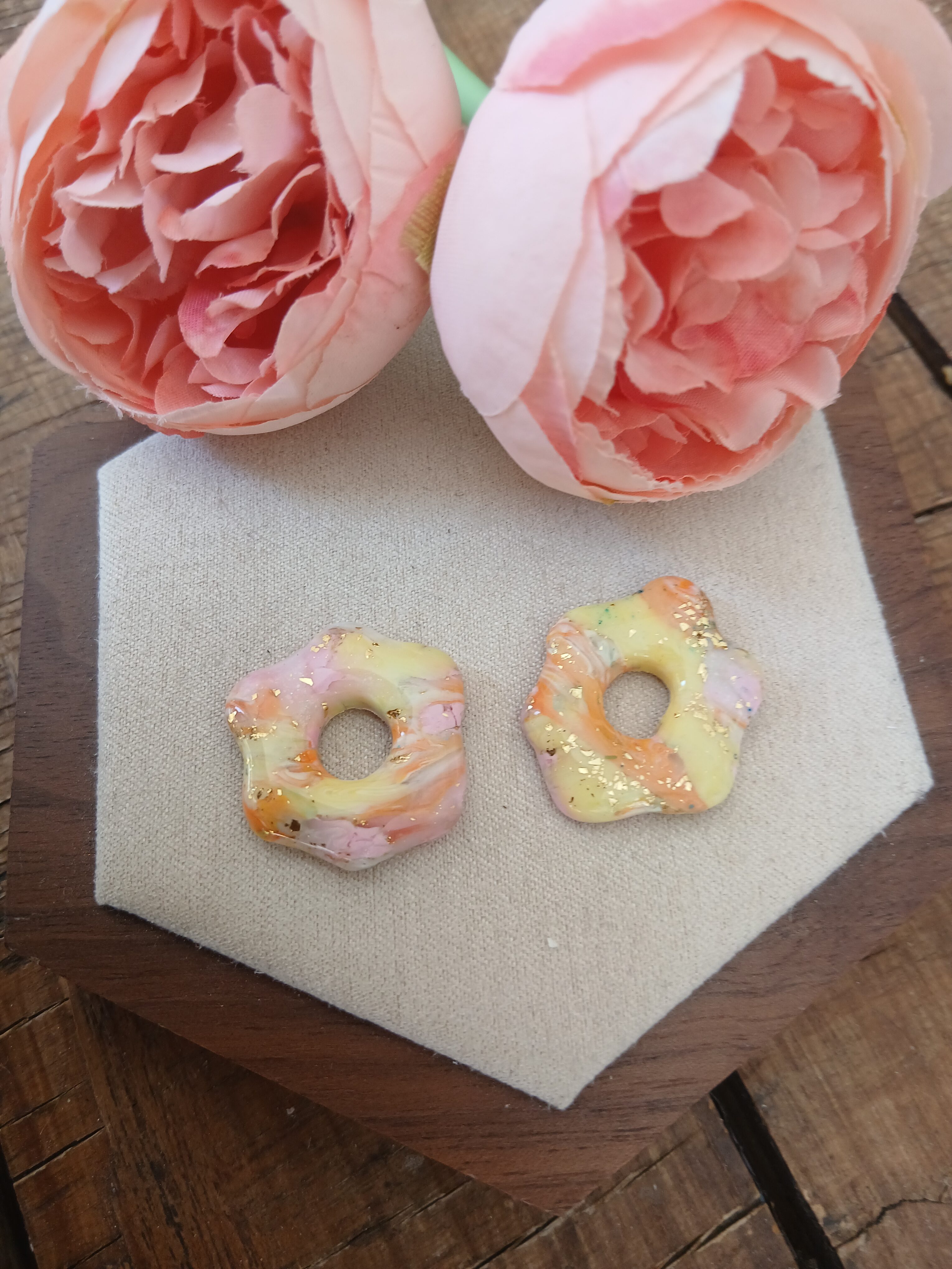 Les Inès — Boucles d’oreilles audacieuses & solaires
