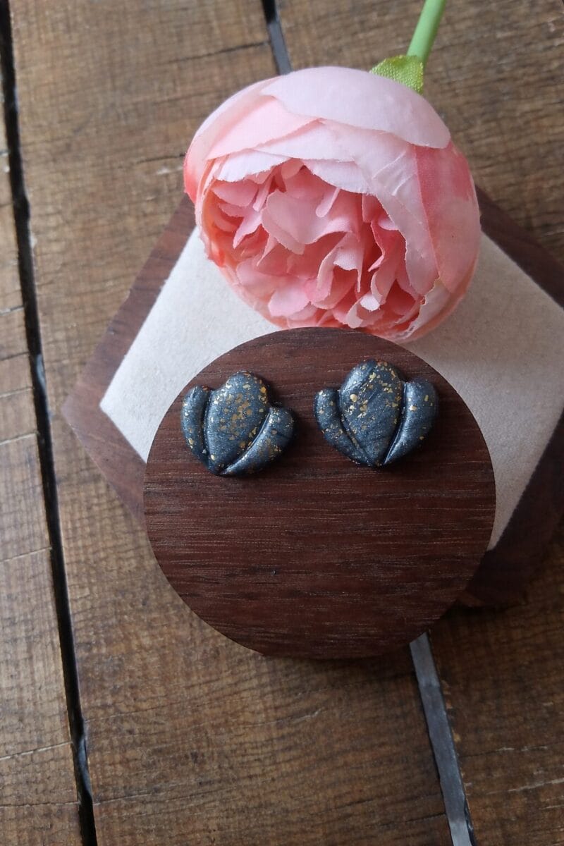 Les Puces— Minimaliste mais grand effet