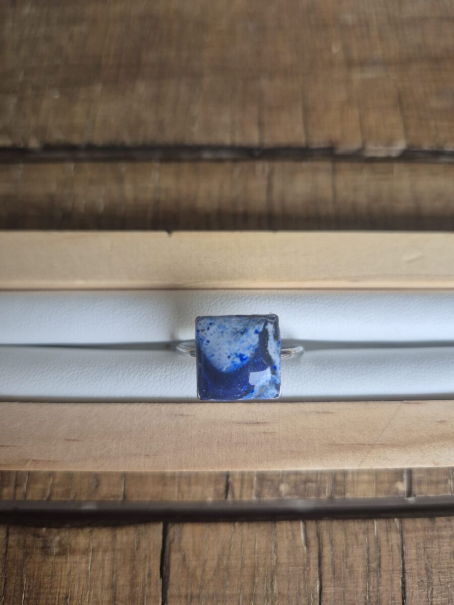 IMG-20260322-WA0050 Les Bagues - Carrée minimalisme