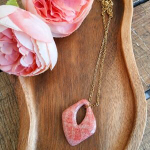 Les Laures - Collier losange qui à du caractère