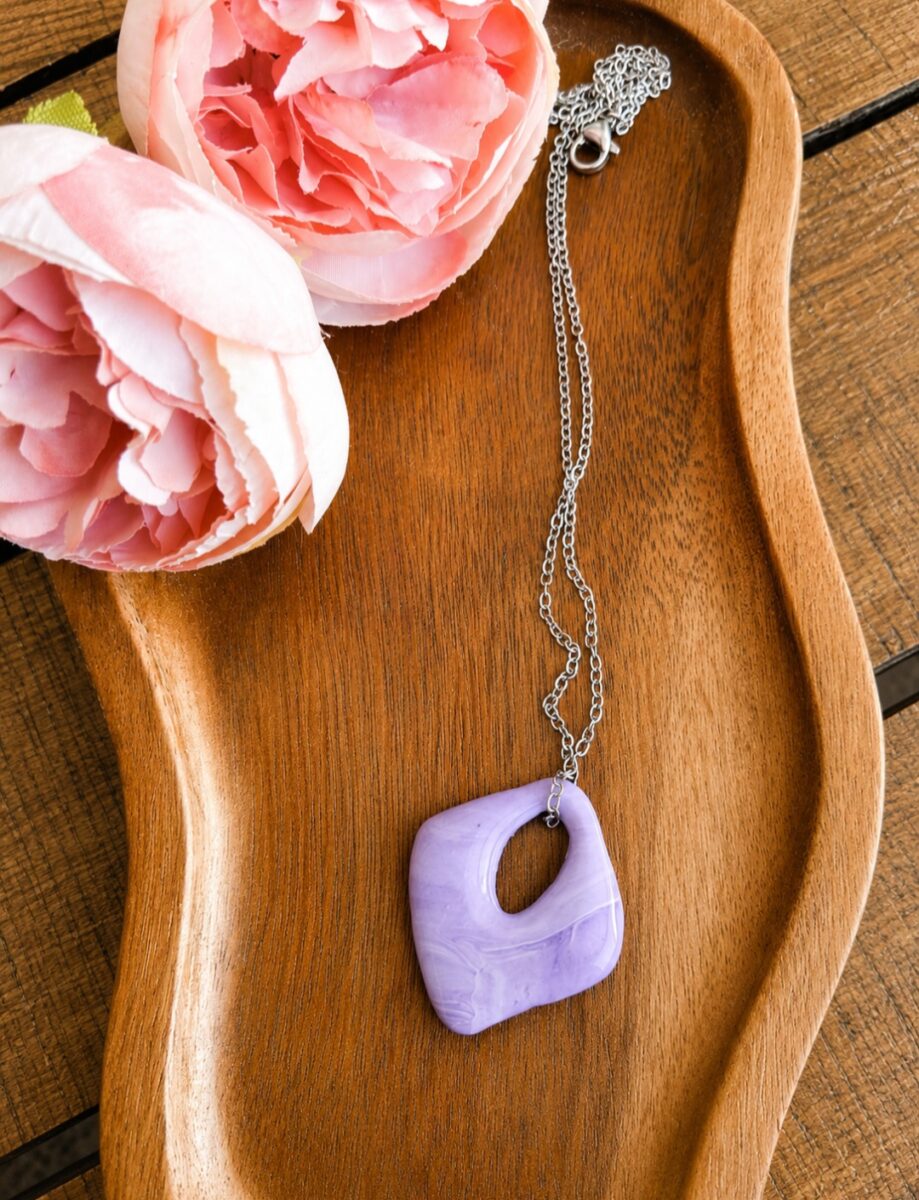 Les Laures - Collier losange qui à du caractère