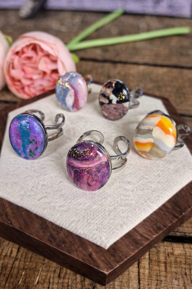 file_0000000005c4720a9f410a97dc7c30ff Les Louises - Bagues en douceur audacieuse