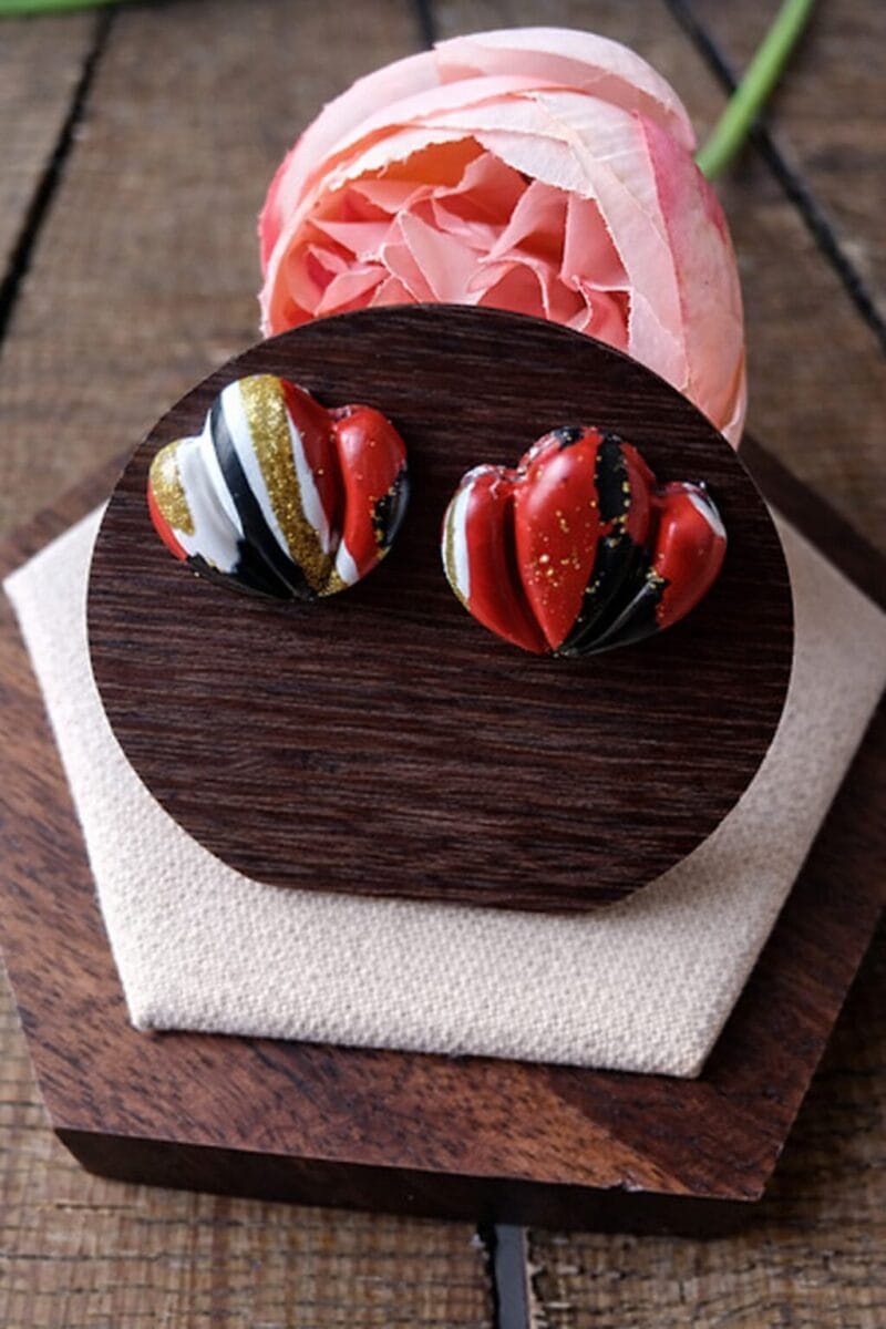 Les Puces— Minimaliste mais grand effet