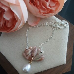 Collier— Justine la combinaison poétique